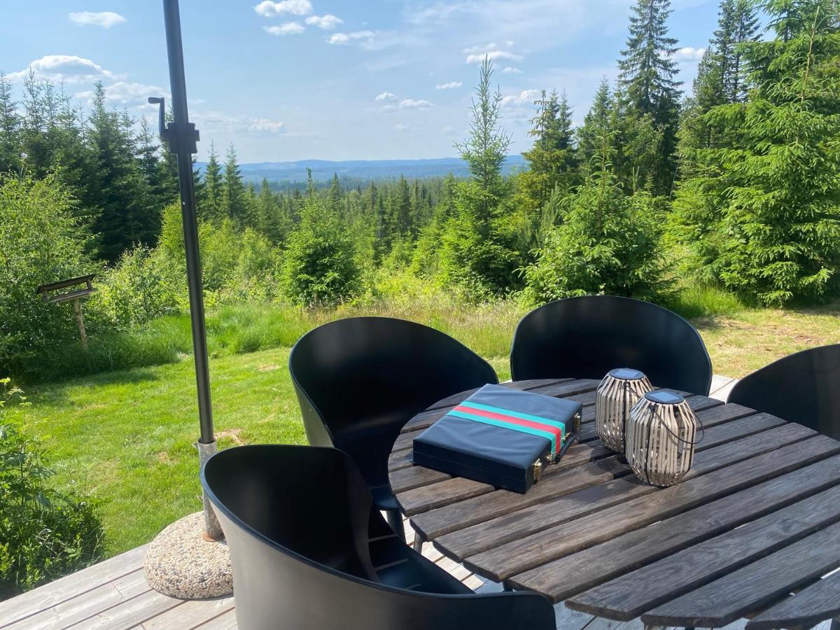 Cozy Forest Cabin With Amazing Mountain View Torsby Bagian luar foto